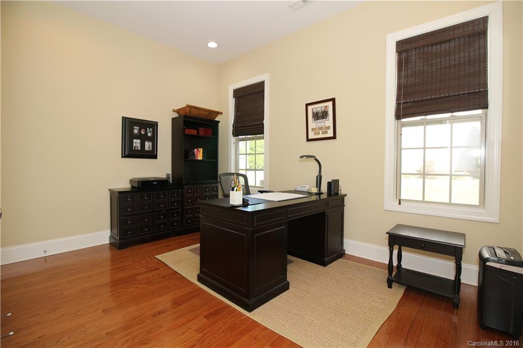 Moss Creek Village - Residential