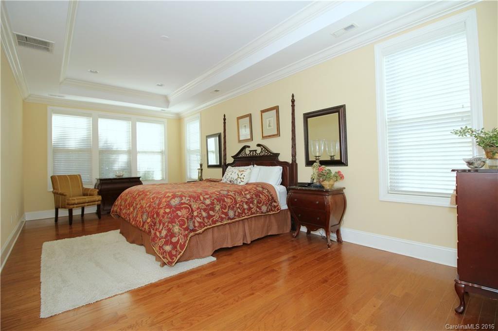 Moss Creek Village - Residential