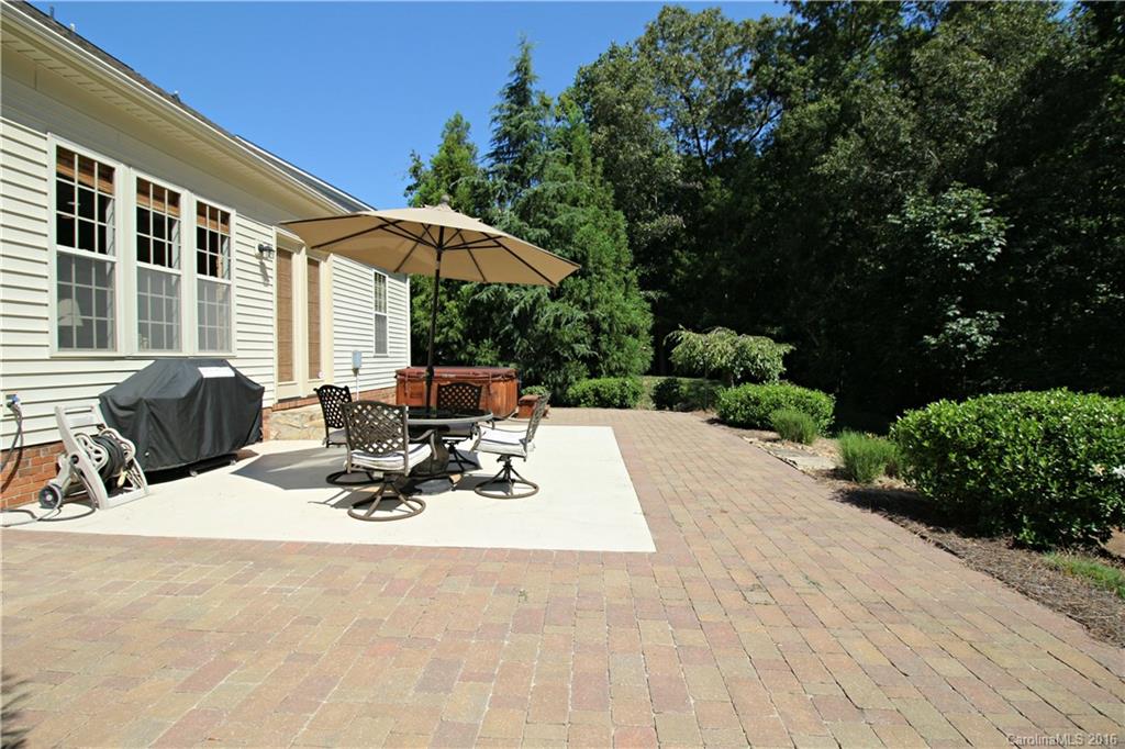 Moss Creek Village - Residential