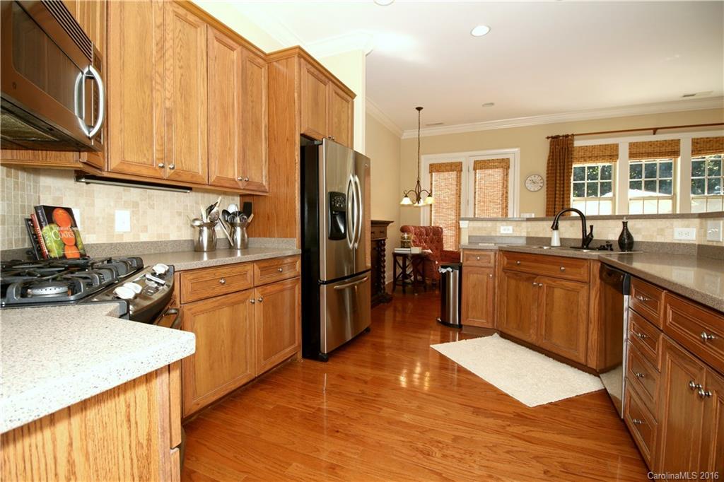 Moss Creek Village - Residential