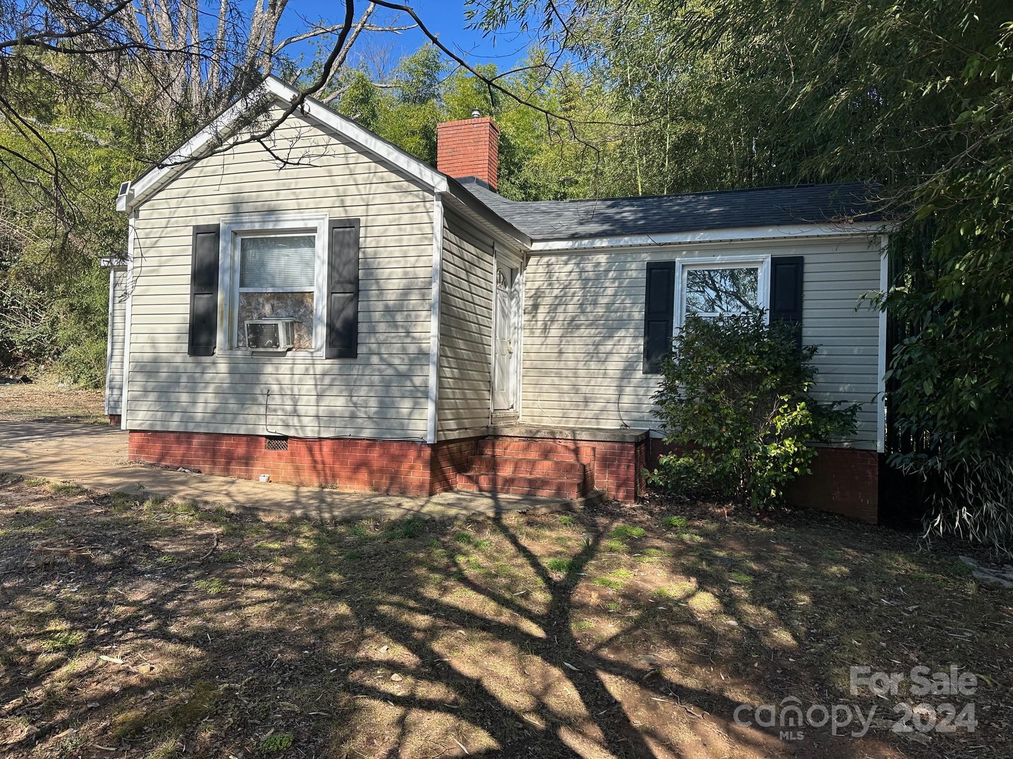 West Blvd - Residential