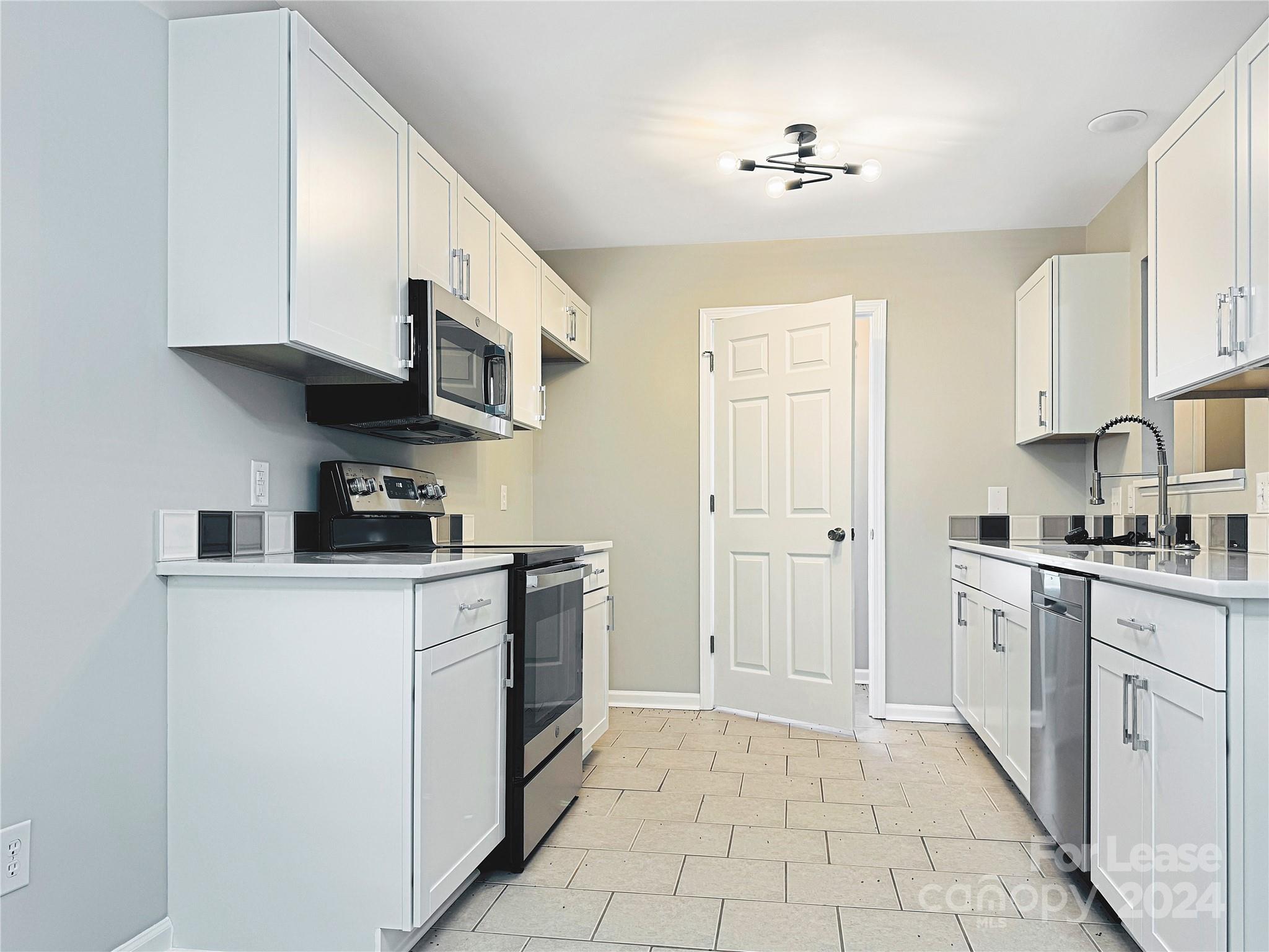 Milhaven Park - Residential Lease