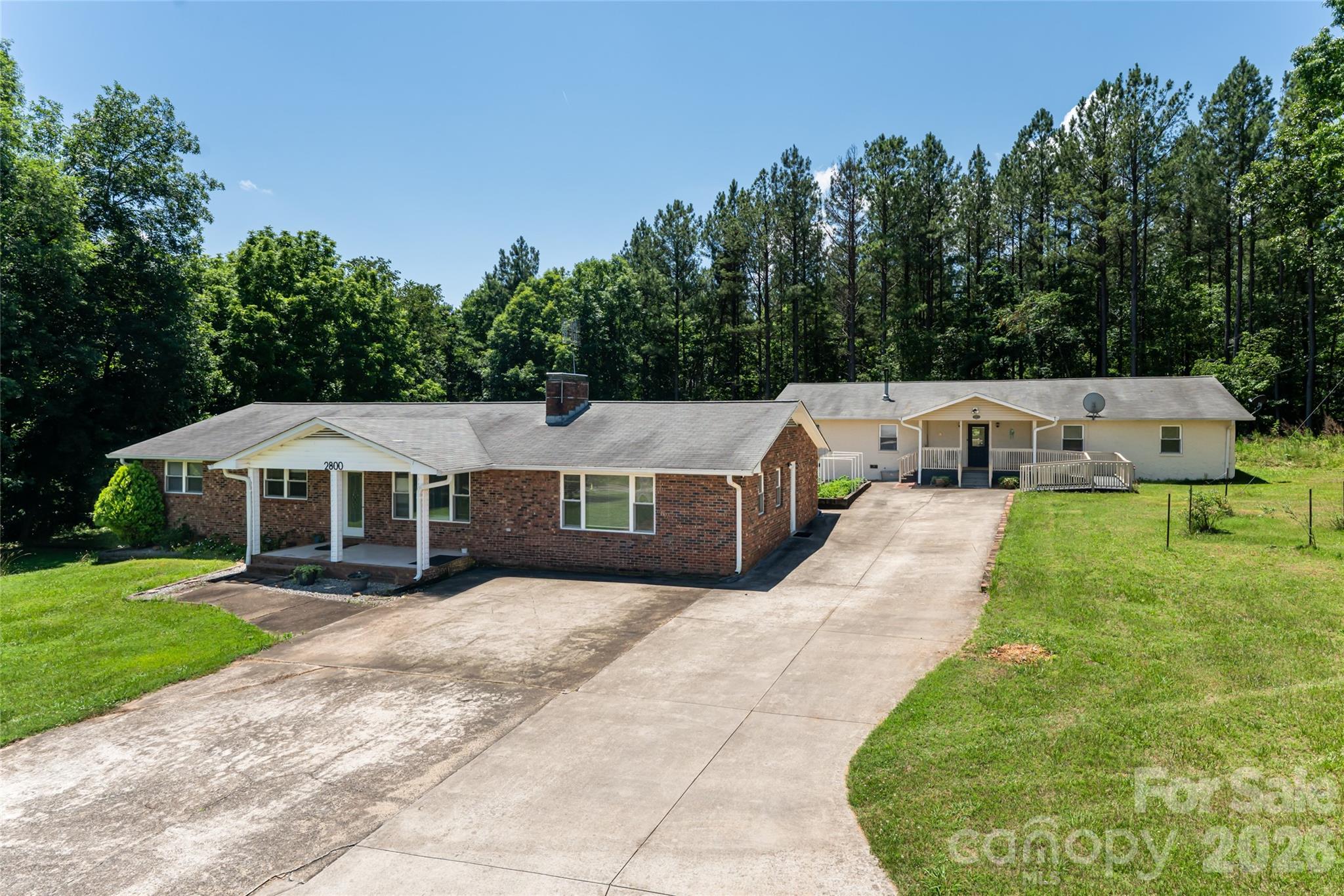 2800 Coxe Road, Tryon, NC, 28782