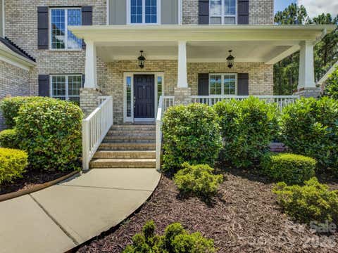Photo of 16433 Bryant Meadows Drive, Charlotte, NC 28278 (MLS # 4395955)