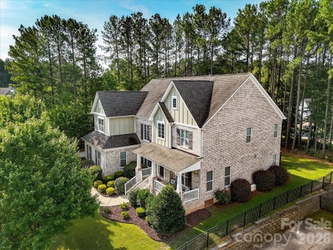 Photo of 16433 Bryant Meadows Drive, Charlotte, NC 28278 (MLS # 4395955)