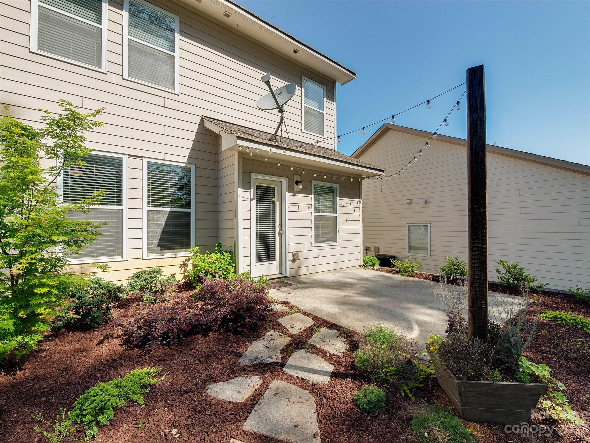 Vermillion - Residential Lease