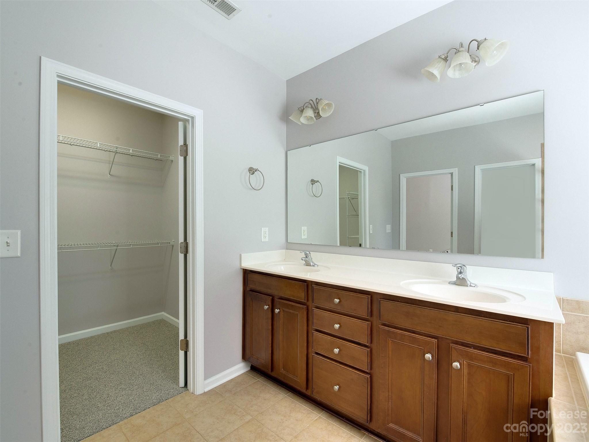 Vermillion - Residential Lease