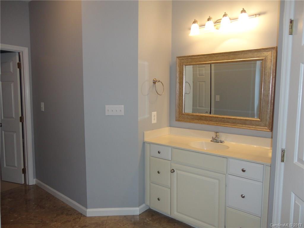 Blue Stone Harbor - Residential Lease