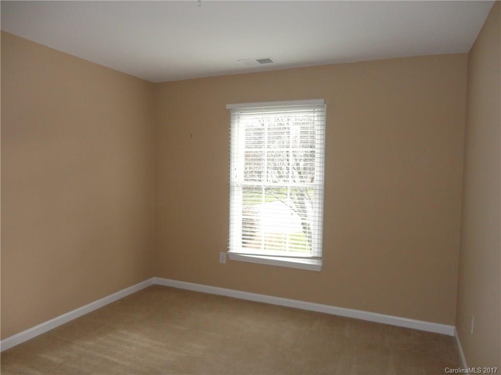 Blue Stone Harbor - Residential Lease