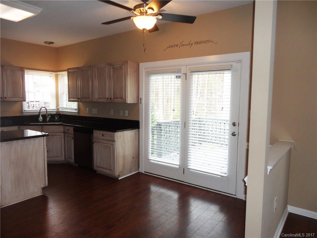 Blue Stone Harbor - Residential Lease