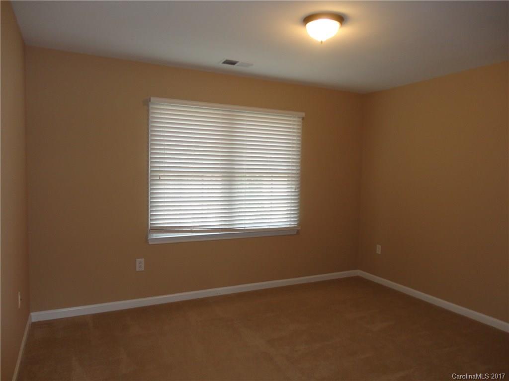 Blue Stone Harbor - Residential Lease