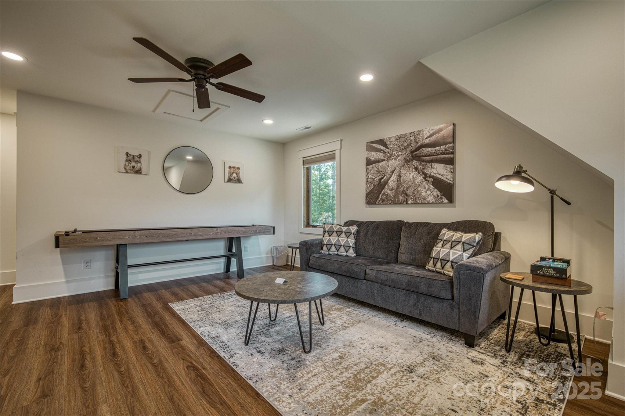 The Enclave at Lake James - Residential