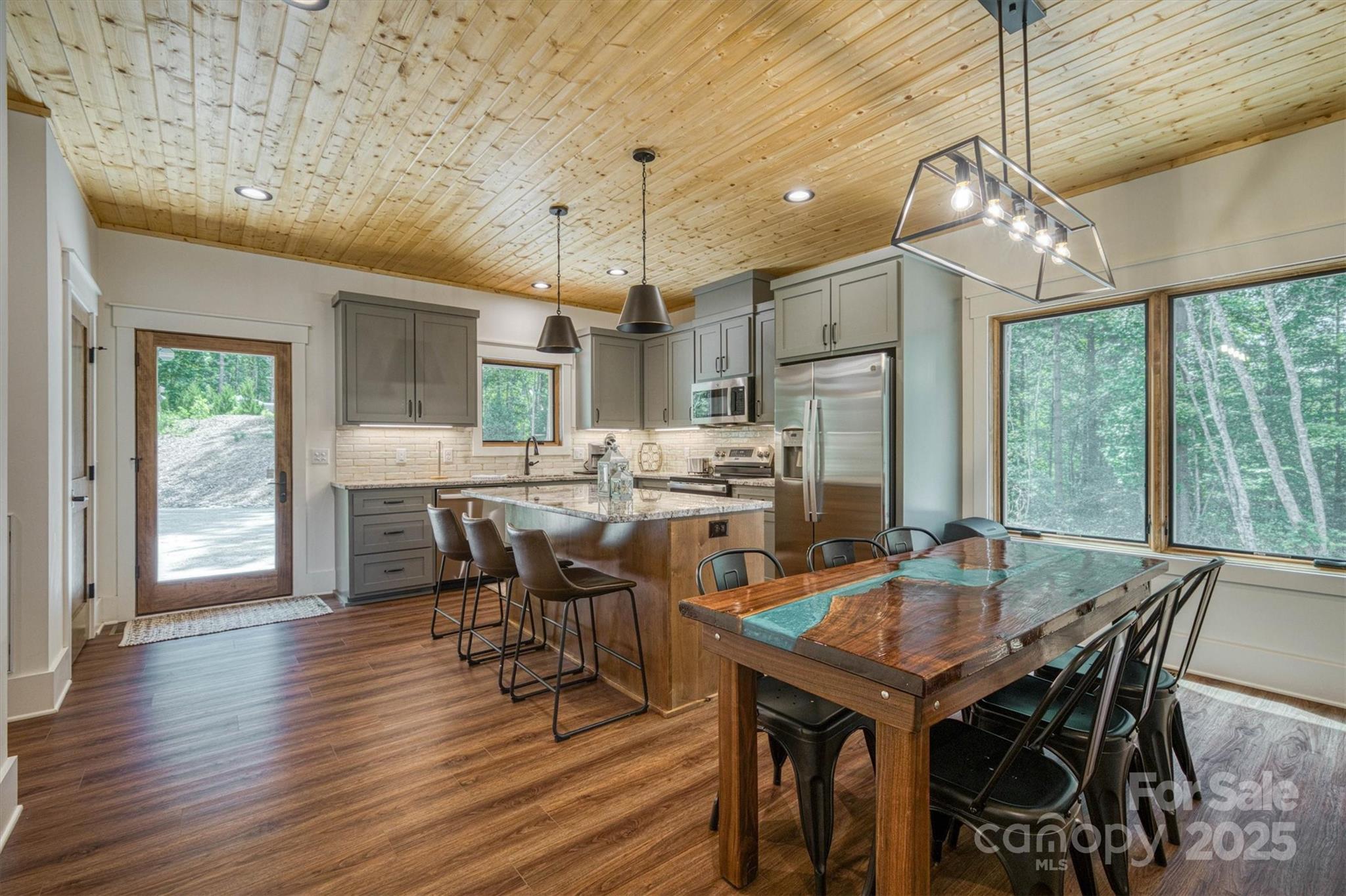 The Enclave at Lake James - Residential