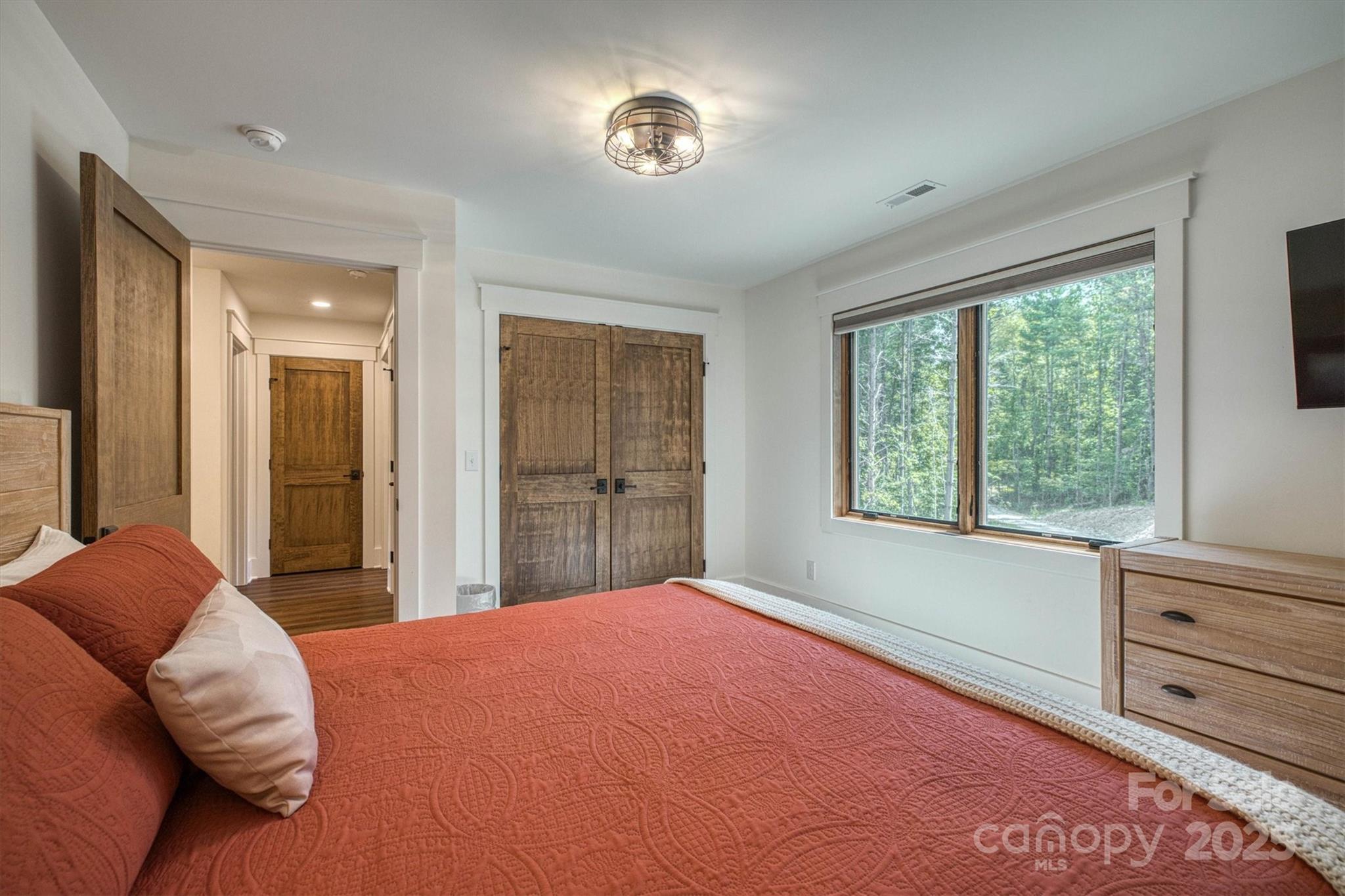 The Enclave at Lake James - Residential