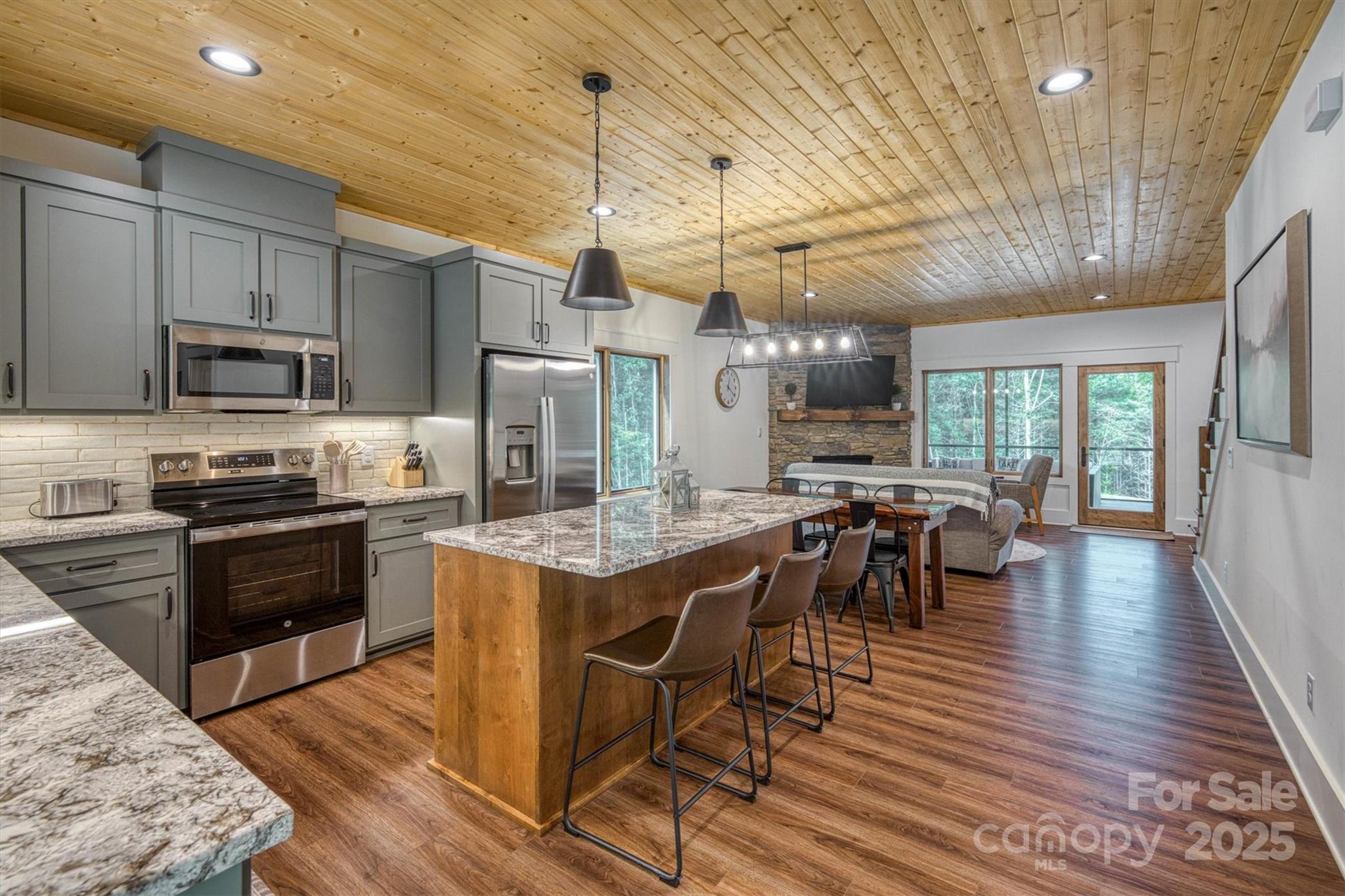 The Enclave at Lake James - Residential