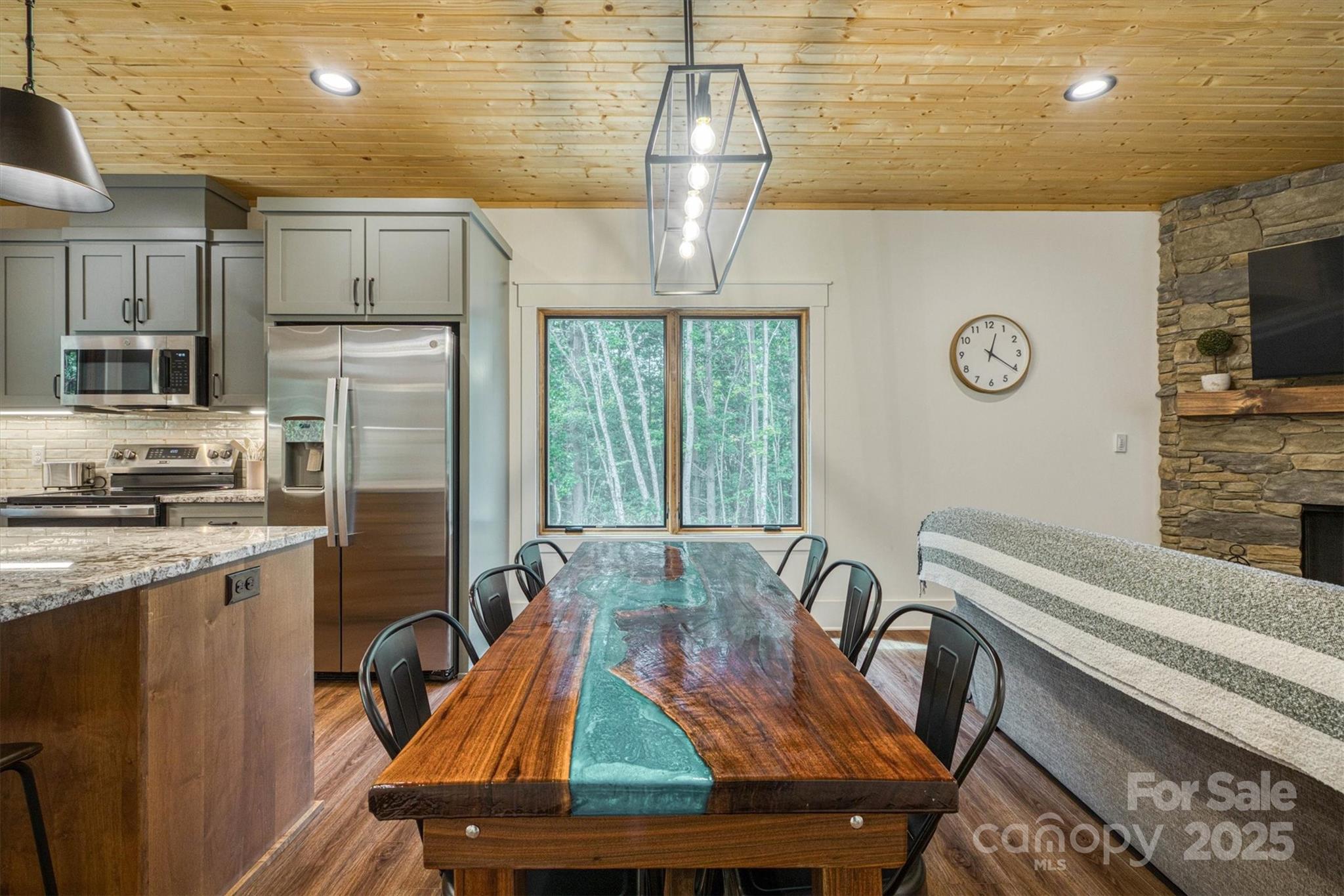 The Enclave at Lake James - Residential