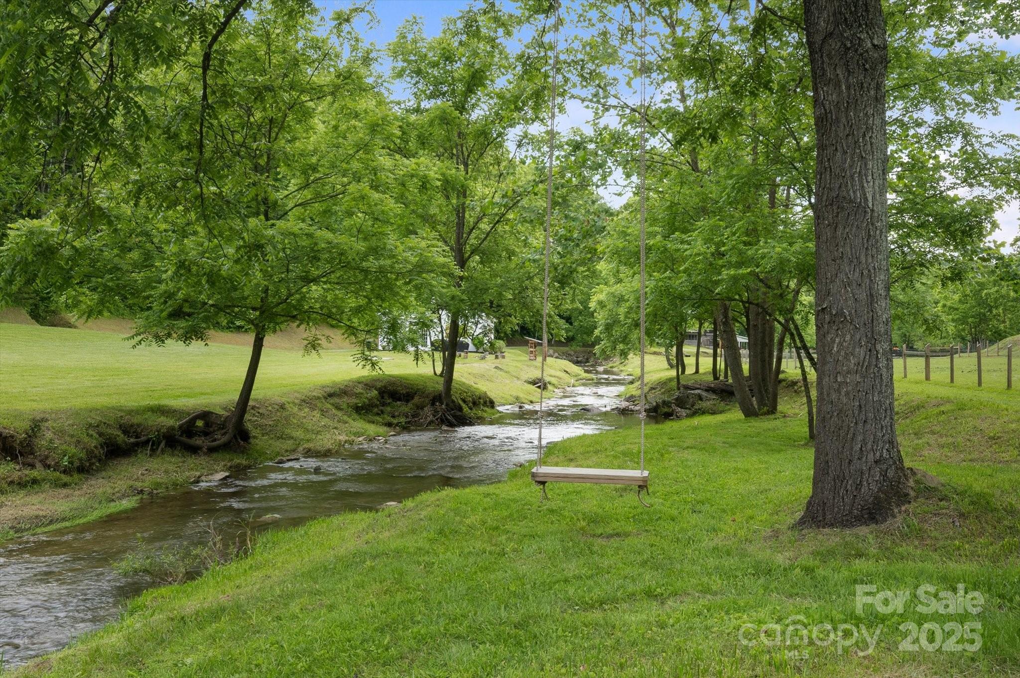 942 Paint Fork Road