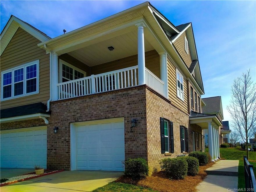 Beautiful ?two bedroom, 2 bathroom? townhome in Ballantyne?! ? High, smooth ceilings, hardwoods, granite countertops, balcony, one car garage, community pool and more. Convenient to upscale dining, shopping and easy access to Charlotte and 485!