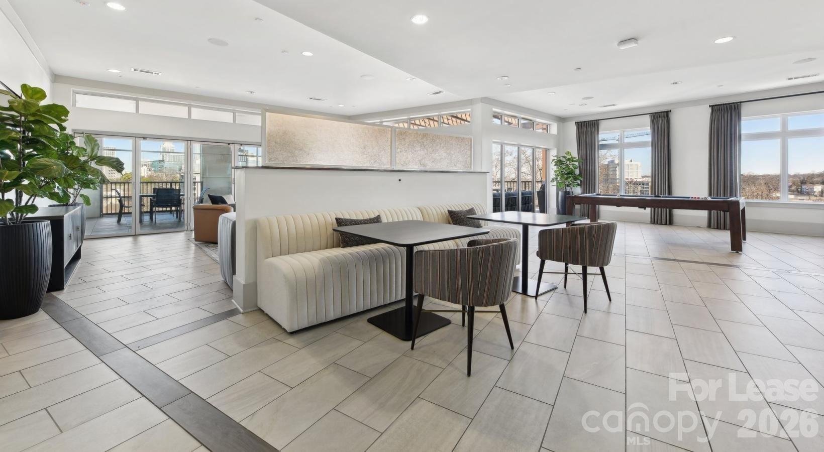 905 Kenilworth Avenue A4H