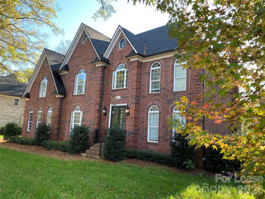 Custom Built executive home. 5 bedrooms and 4 and 1/2 bathrooms. High Ceilings, custom cabinetry, high end finishes. Available now