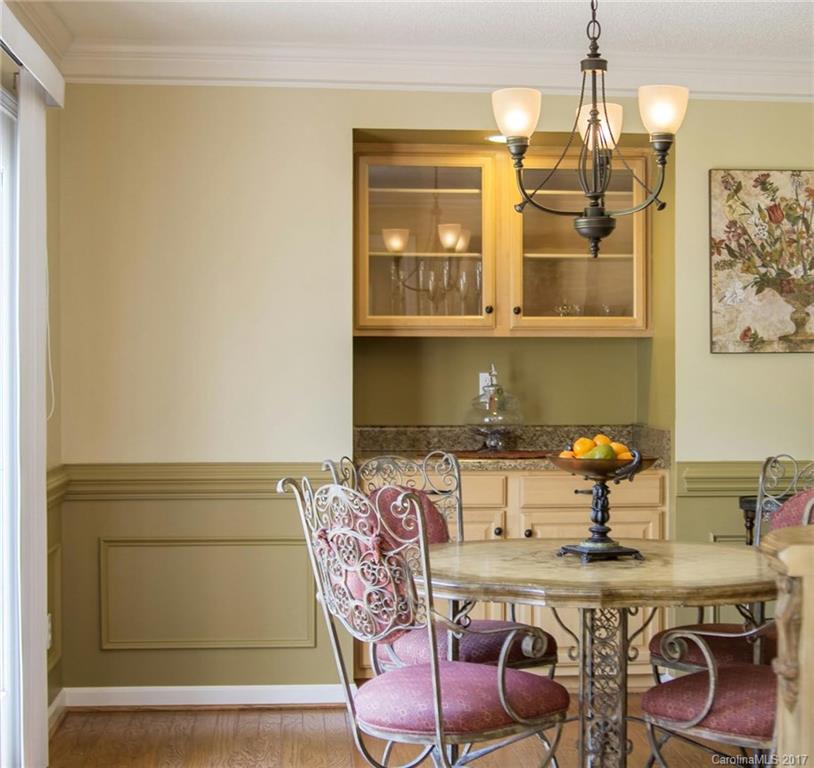 Hollandale - Residential