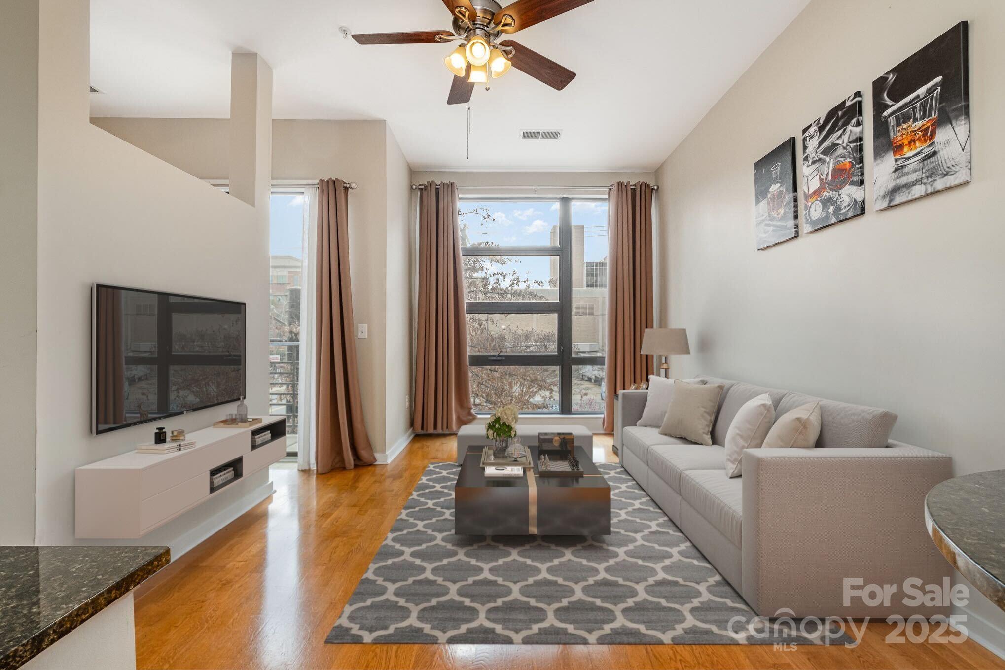 525 E Sixth Street 208