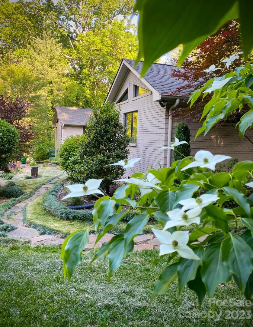 Mammoth Oaks - Residential