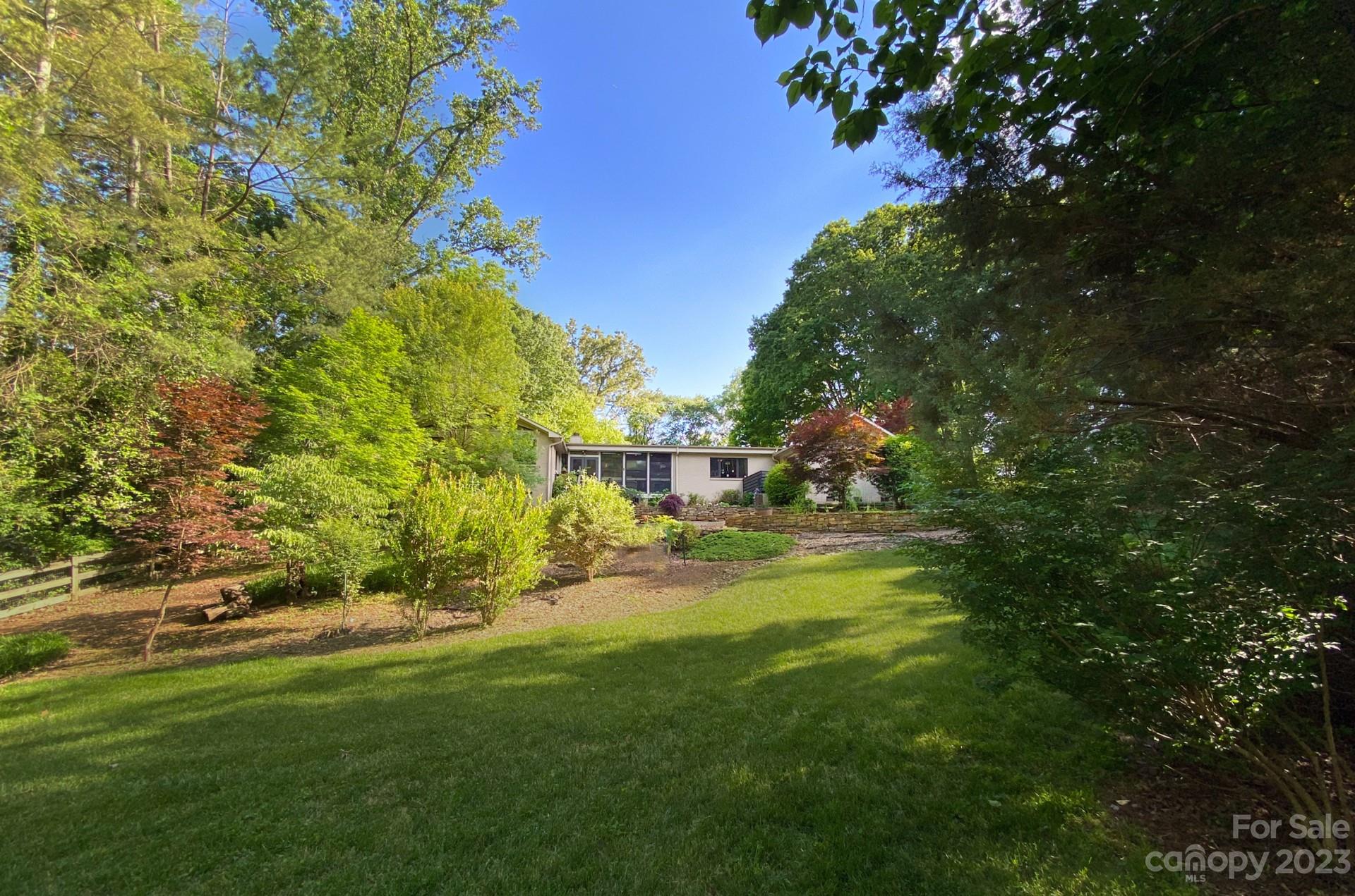 Mammoth Oaks - Residential