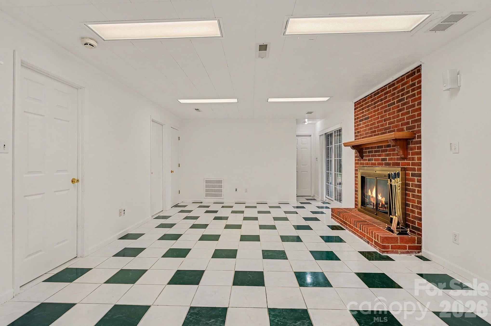 Clemmons West - Residential