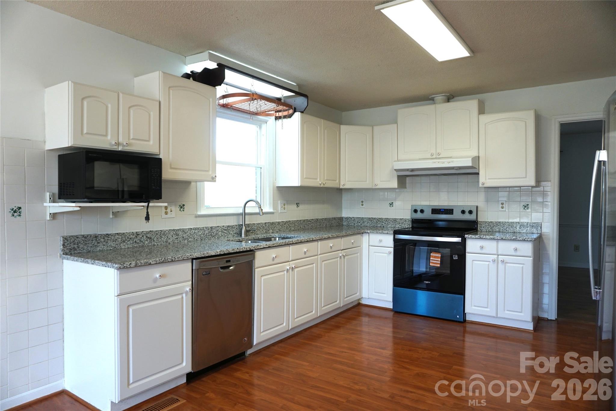 Clemmons West - Residential