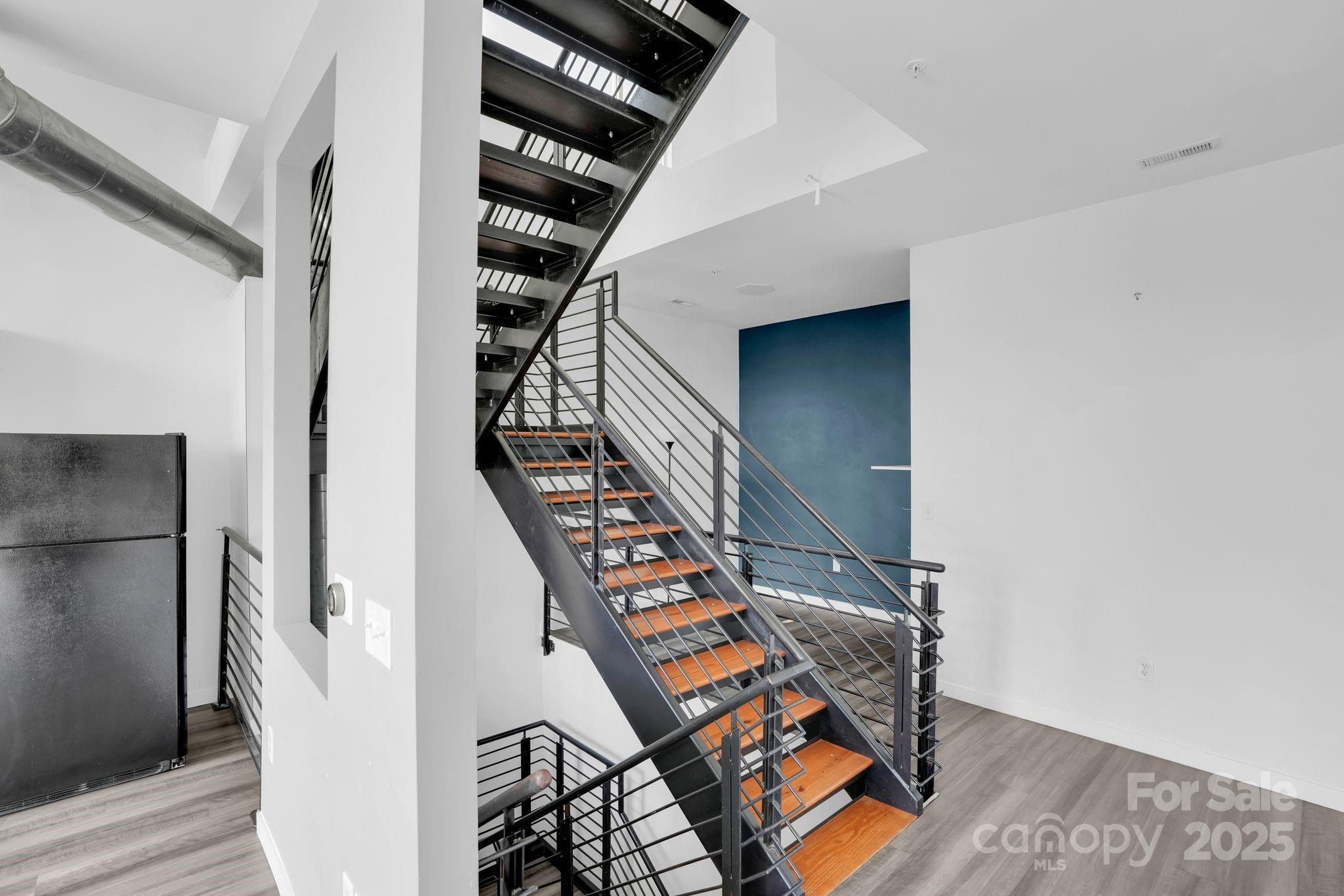 3123 N Davidson Street 313