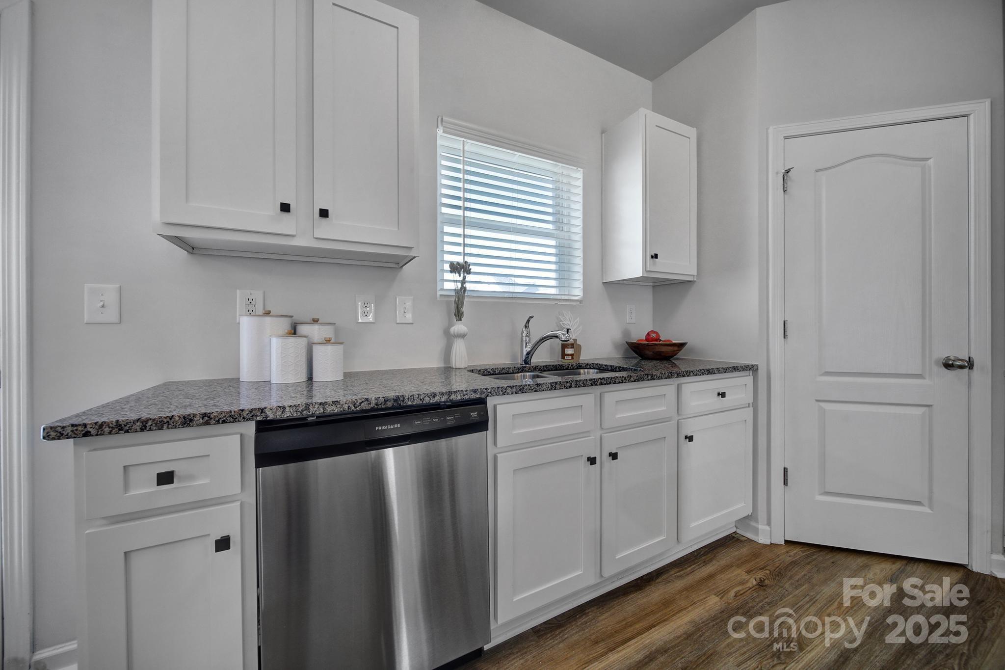 Poplin Glen - Residential