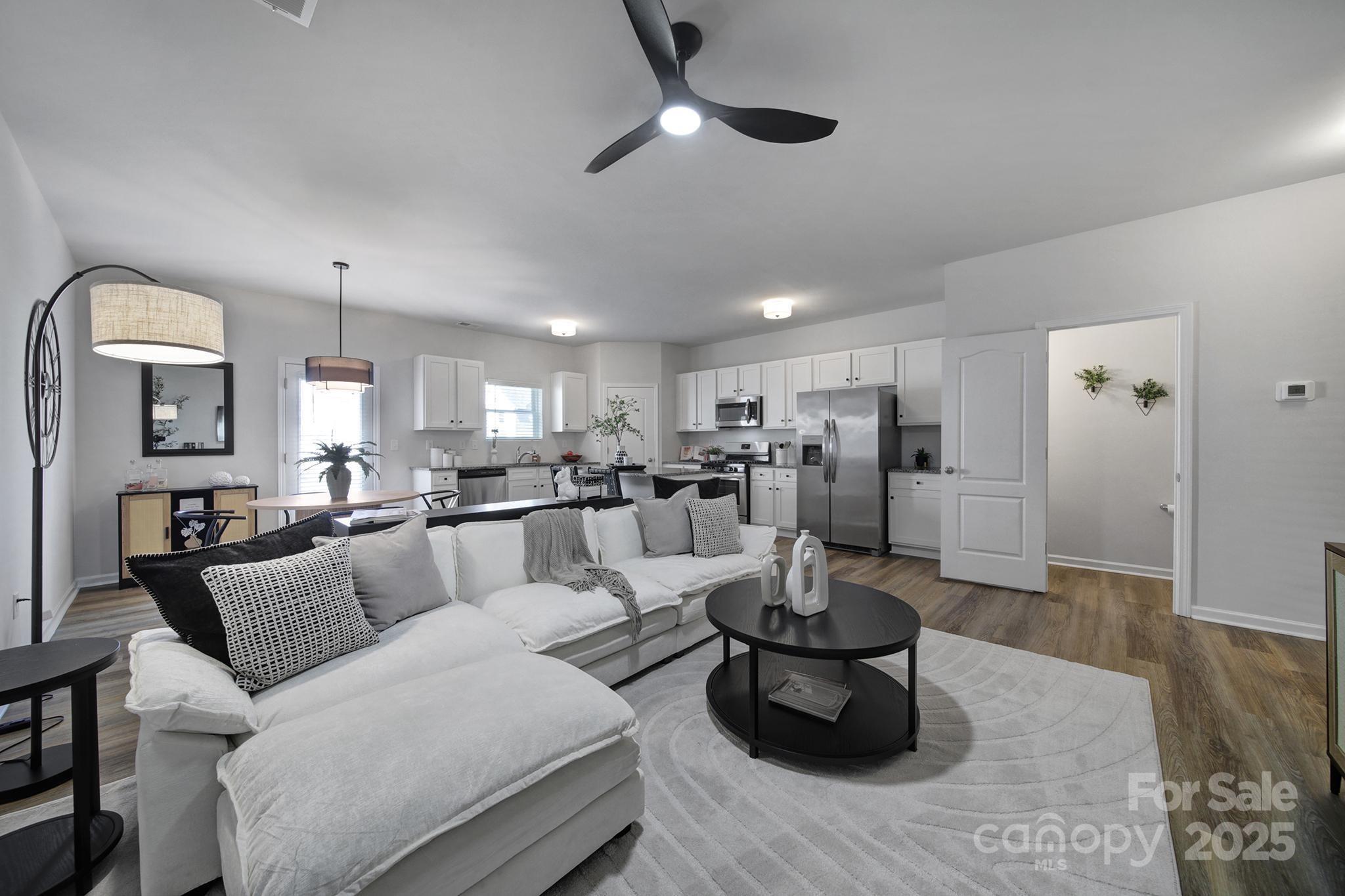 Poplin Glen - Residential