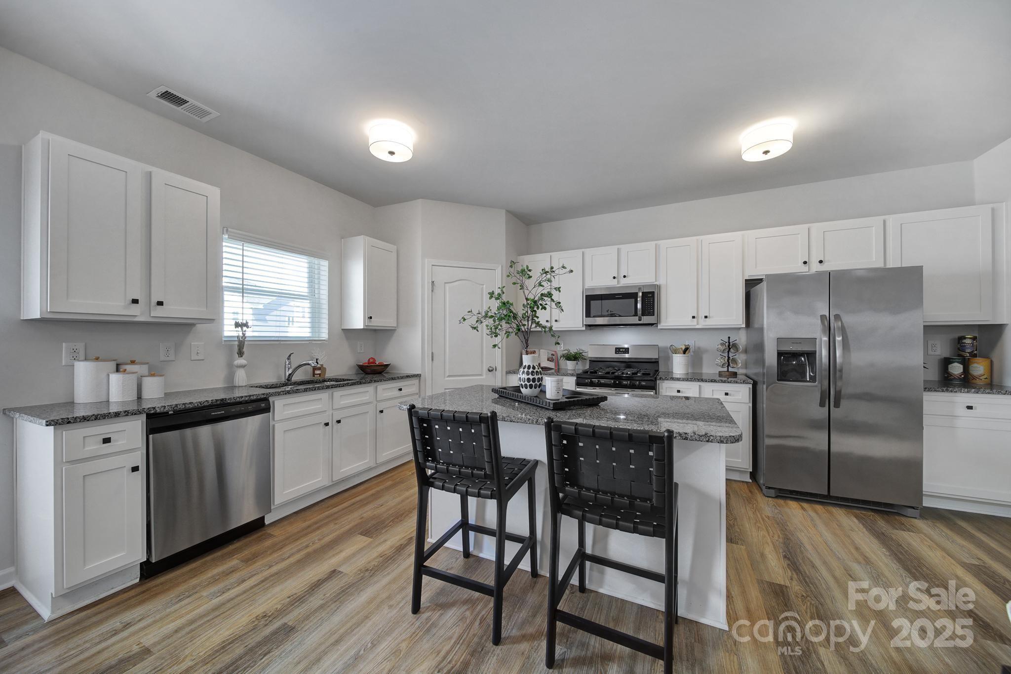 Poplin Glen - Residential