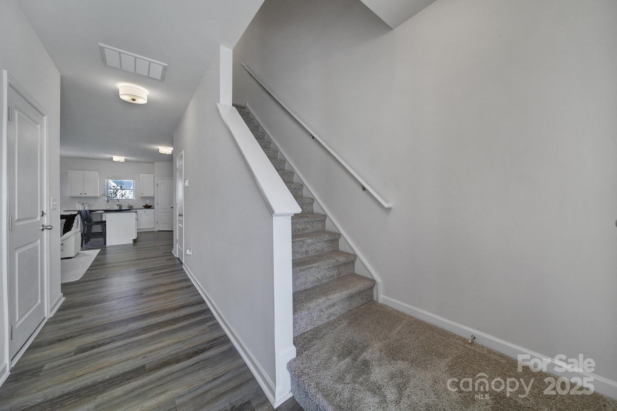 Poplin Glen - Residential