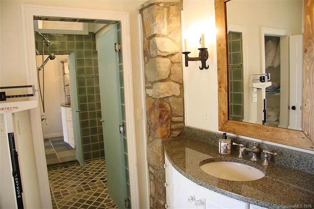 Lake Toxaway Estates - Residential