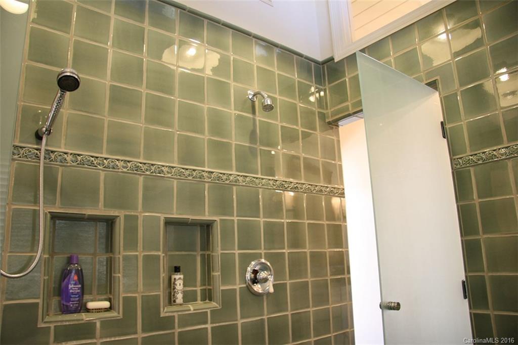 Lake Toxaway Estates - Residential