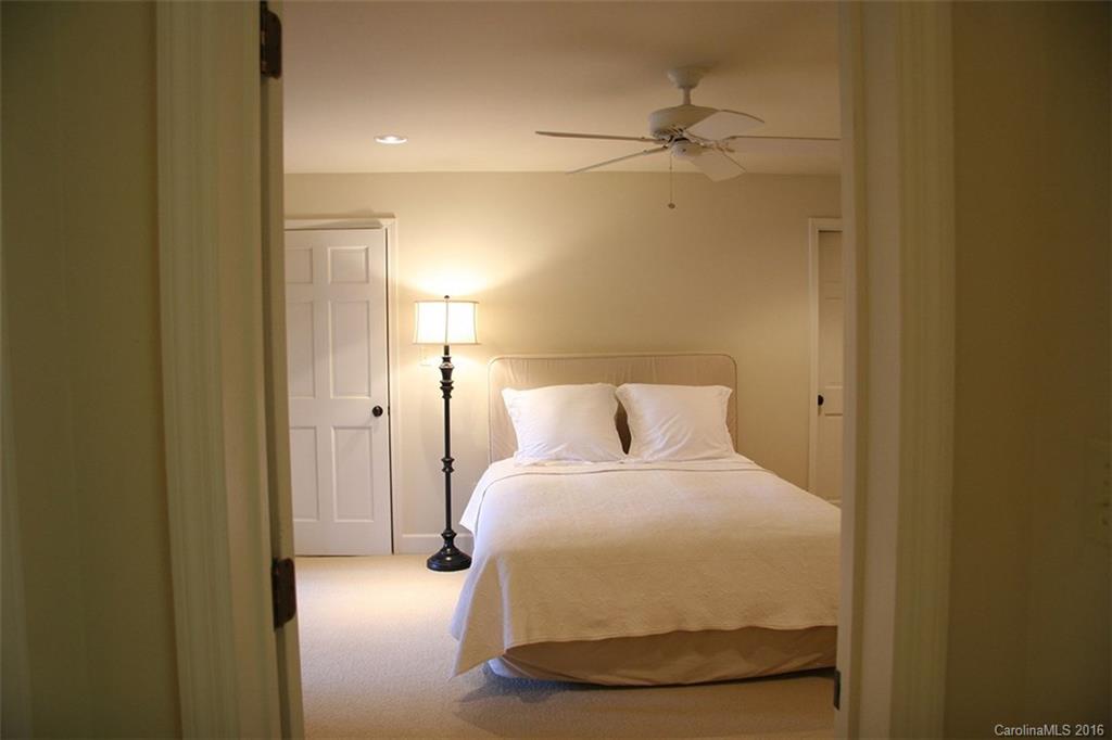 Lake Toxaway Estates - Residential