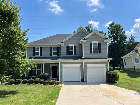 Photo of 1106 Brookdale Lane, Stanley, NC 28164 (MLS # 4388059)