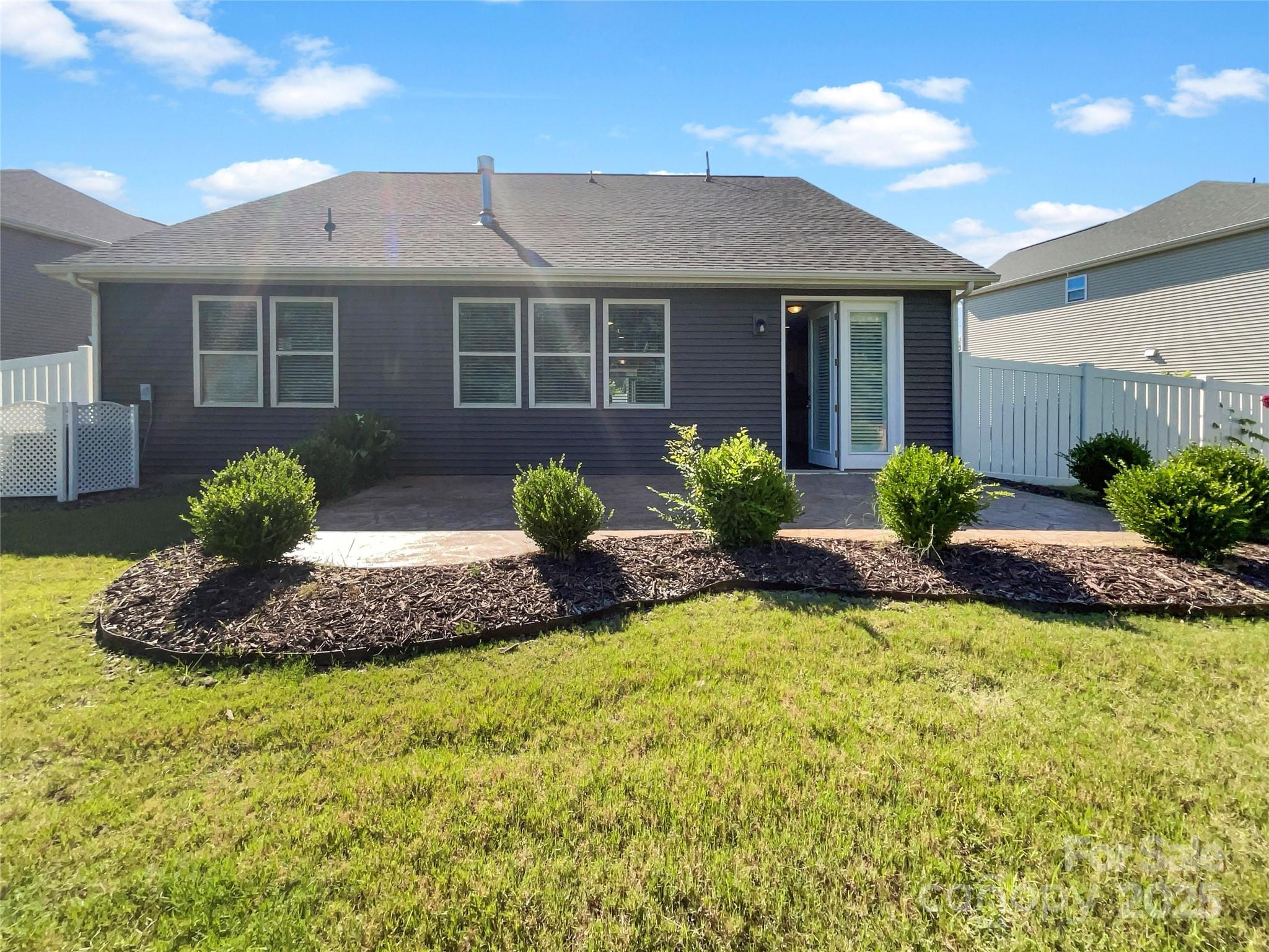 Kings Grove - Residential