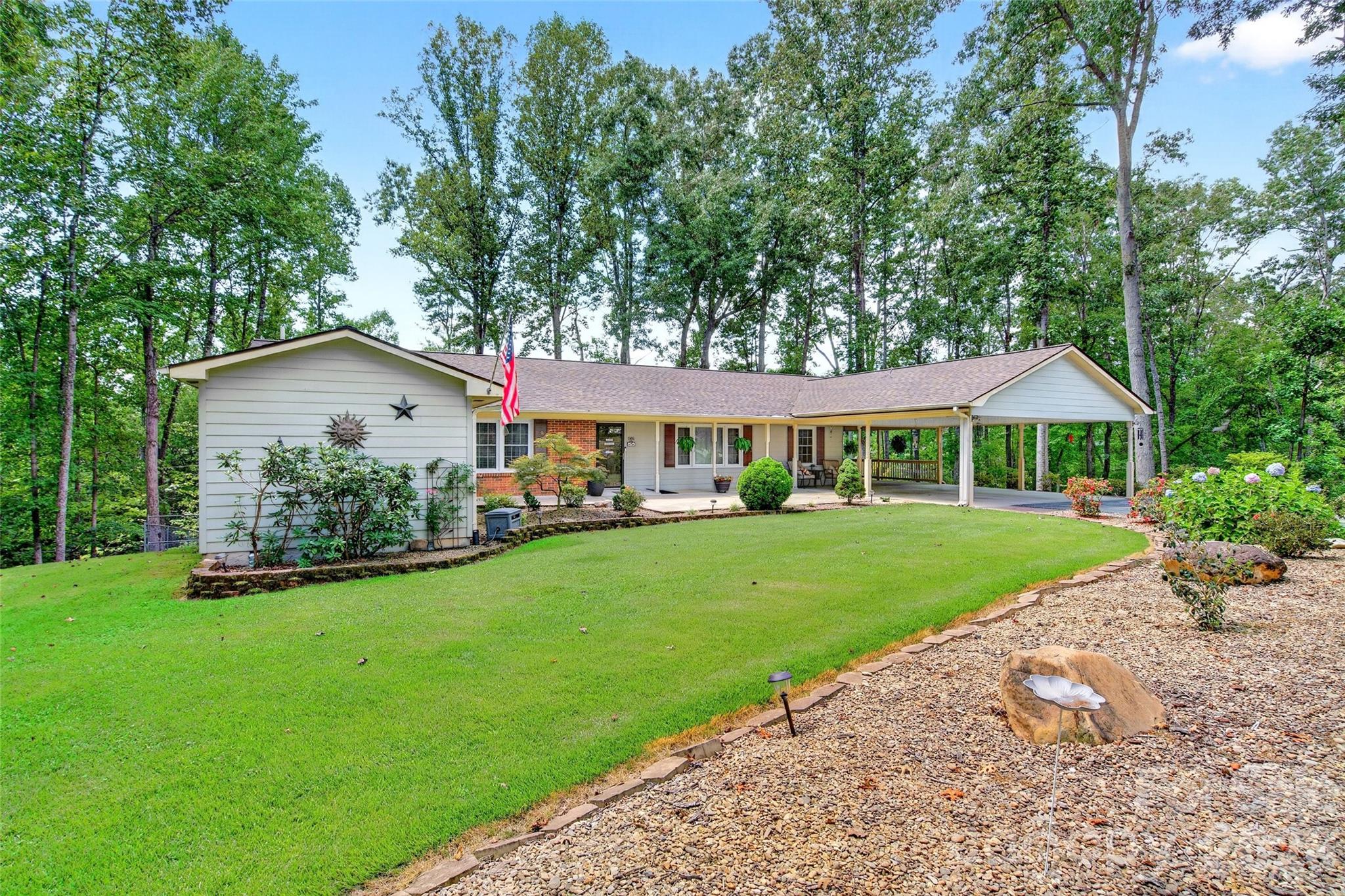 146 Cobblestone Drive