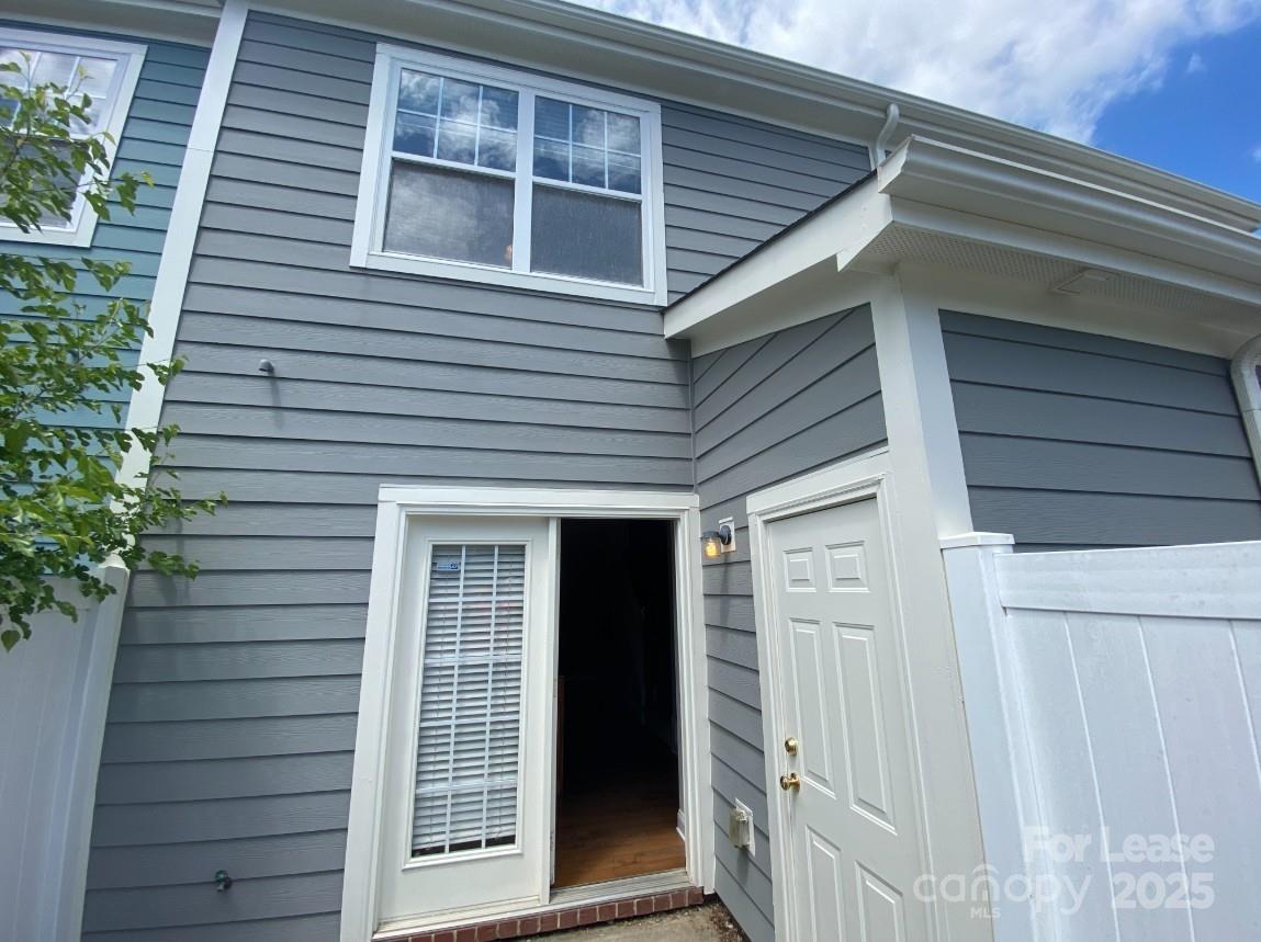 Lela Court - Residential Lease