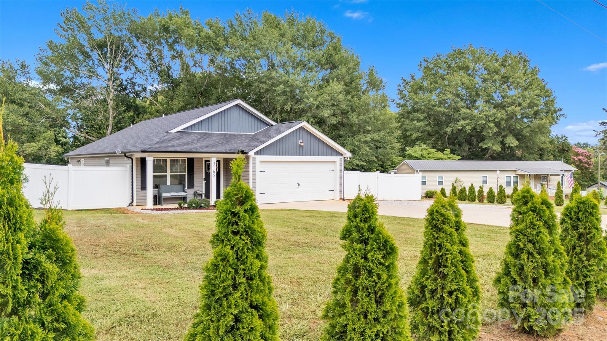 3165 Spencer Road NE