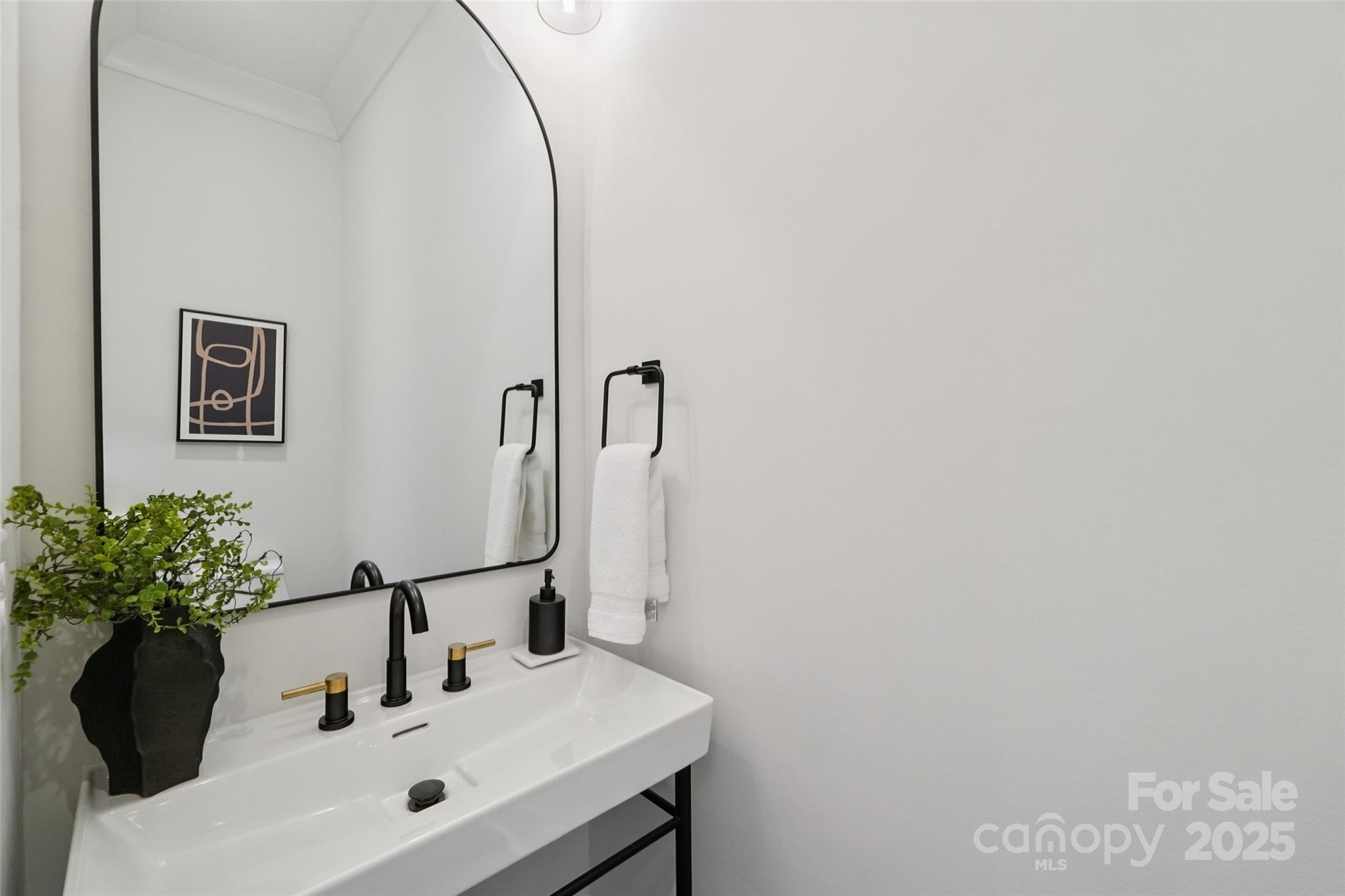 Lansdowne - Residential