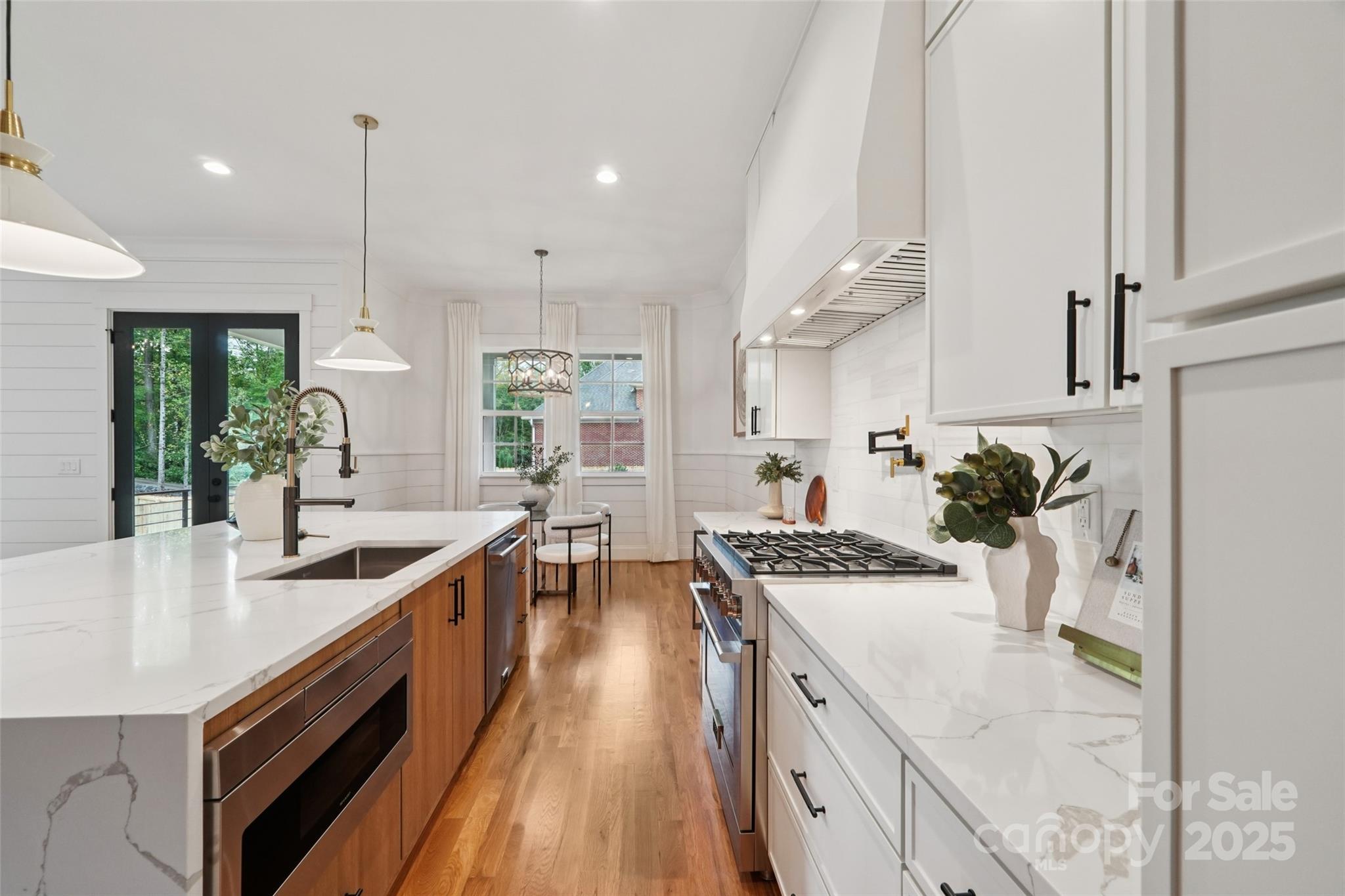 Lansdowne - Residential