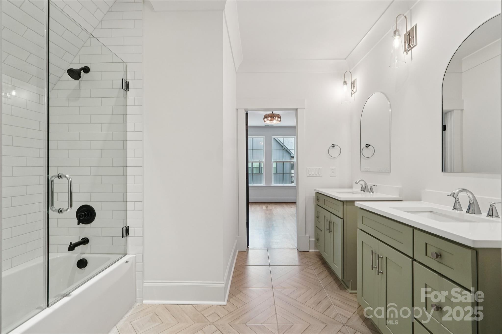 Lansdowne - Residential