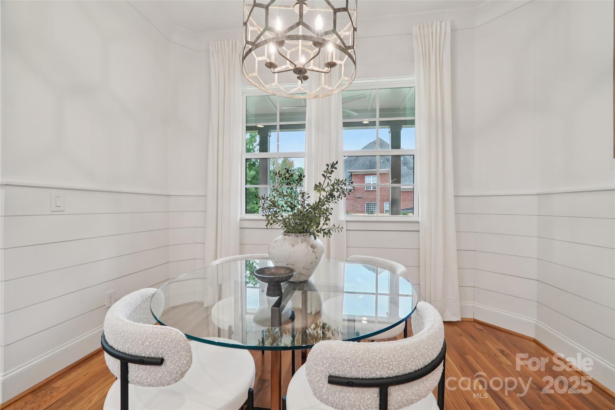 Lansdowne - Residential