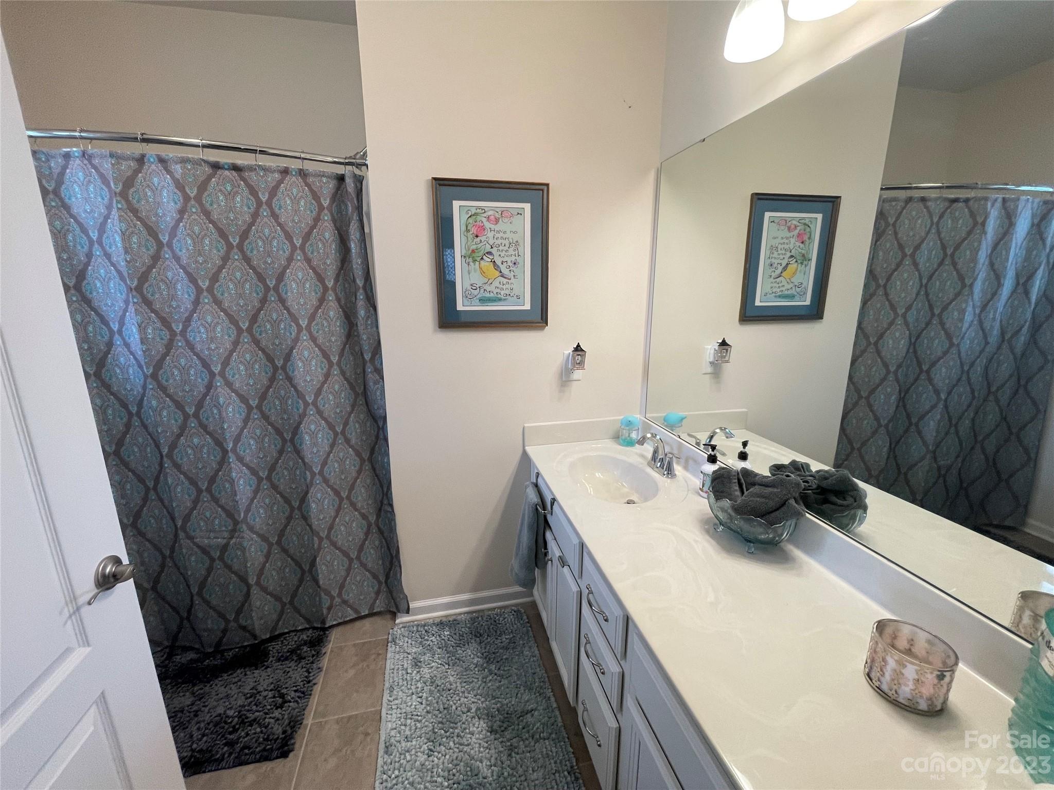 Summerhouse at Paddlers Cove - Residential