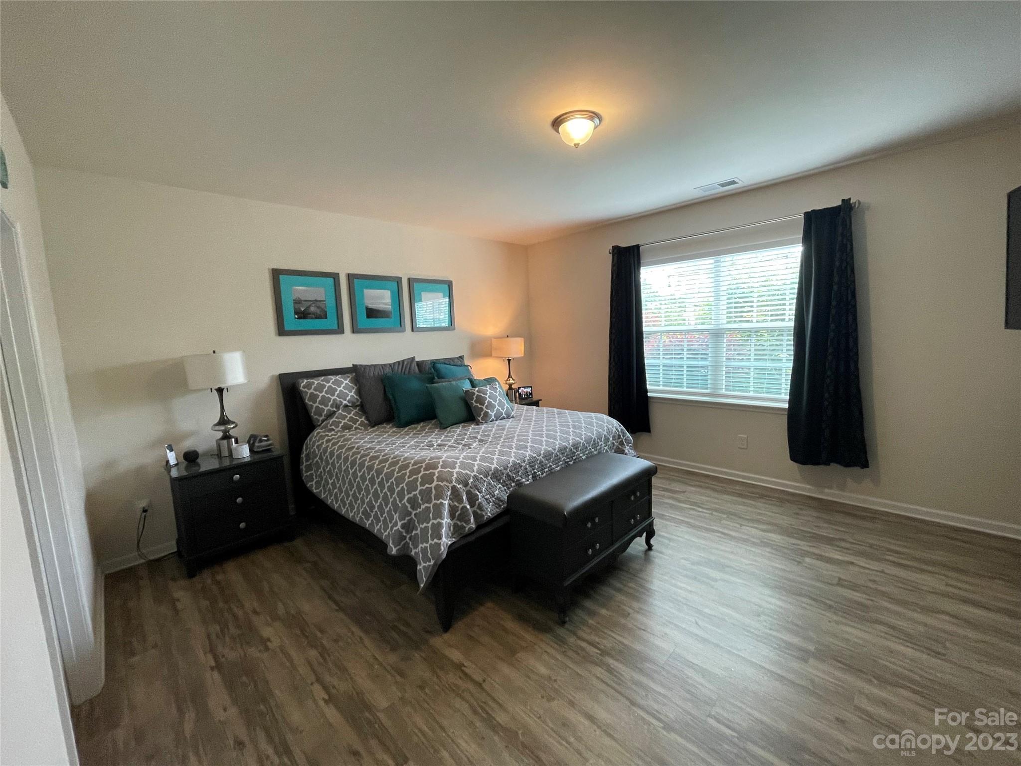 Summerhouse at Paddlers Cove - Residential