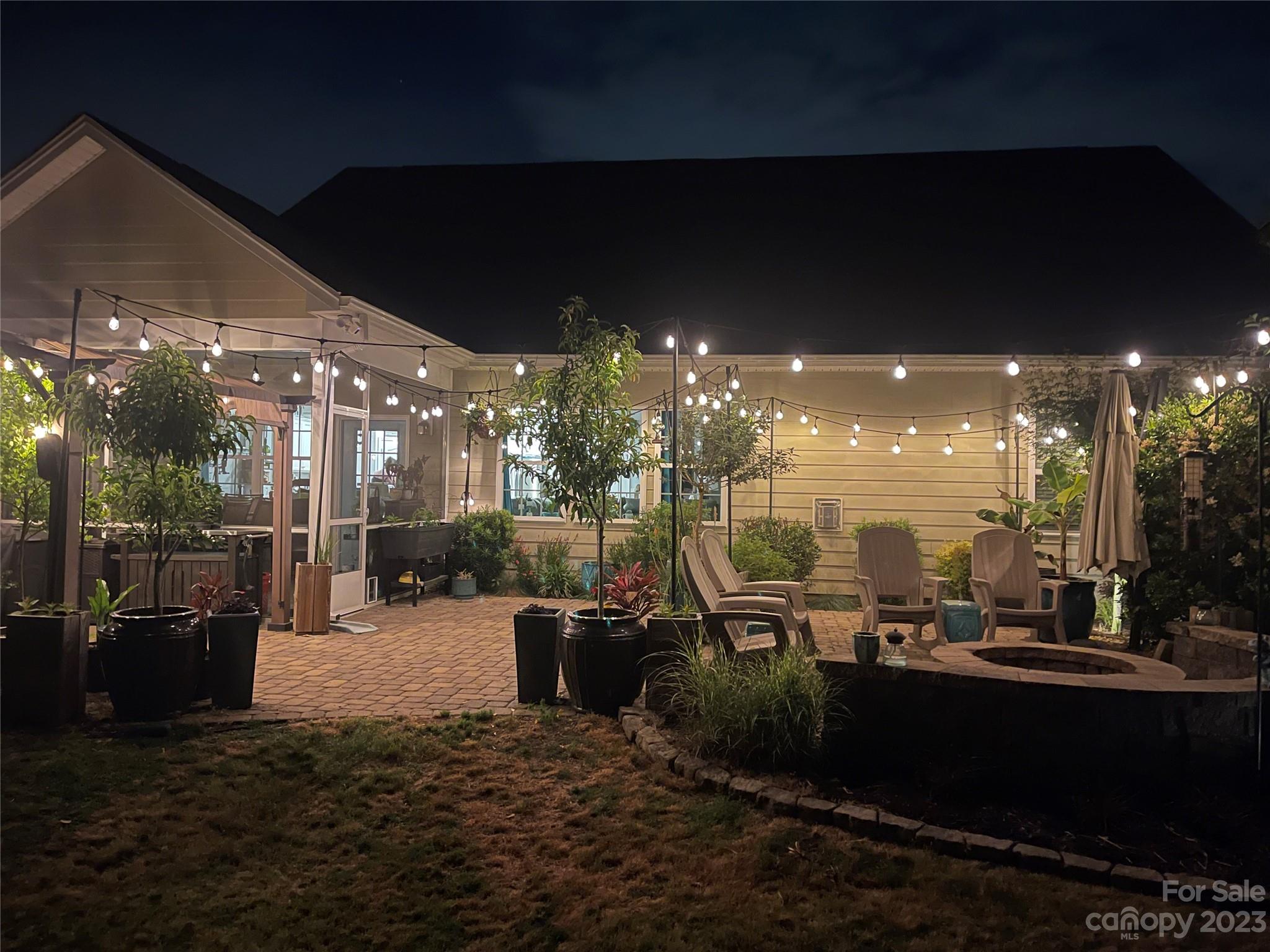 Summerhouse at Paddlers Cove - Residential